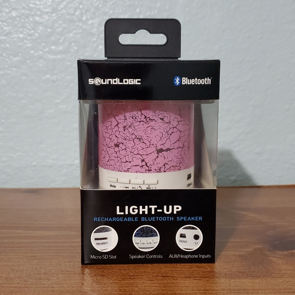SoundLogic Light-Up Bluetooth Pink Speaker. NEW